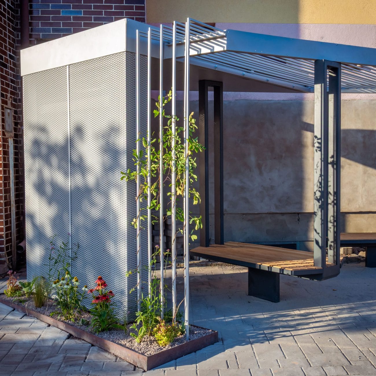 Zastínění a bioklimatizace.